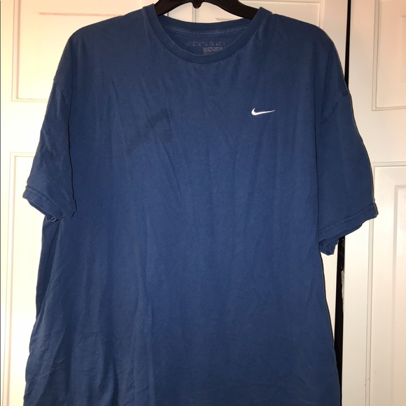 Nike Other - Nike shirt XL